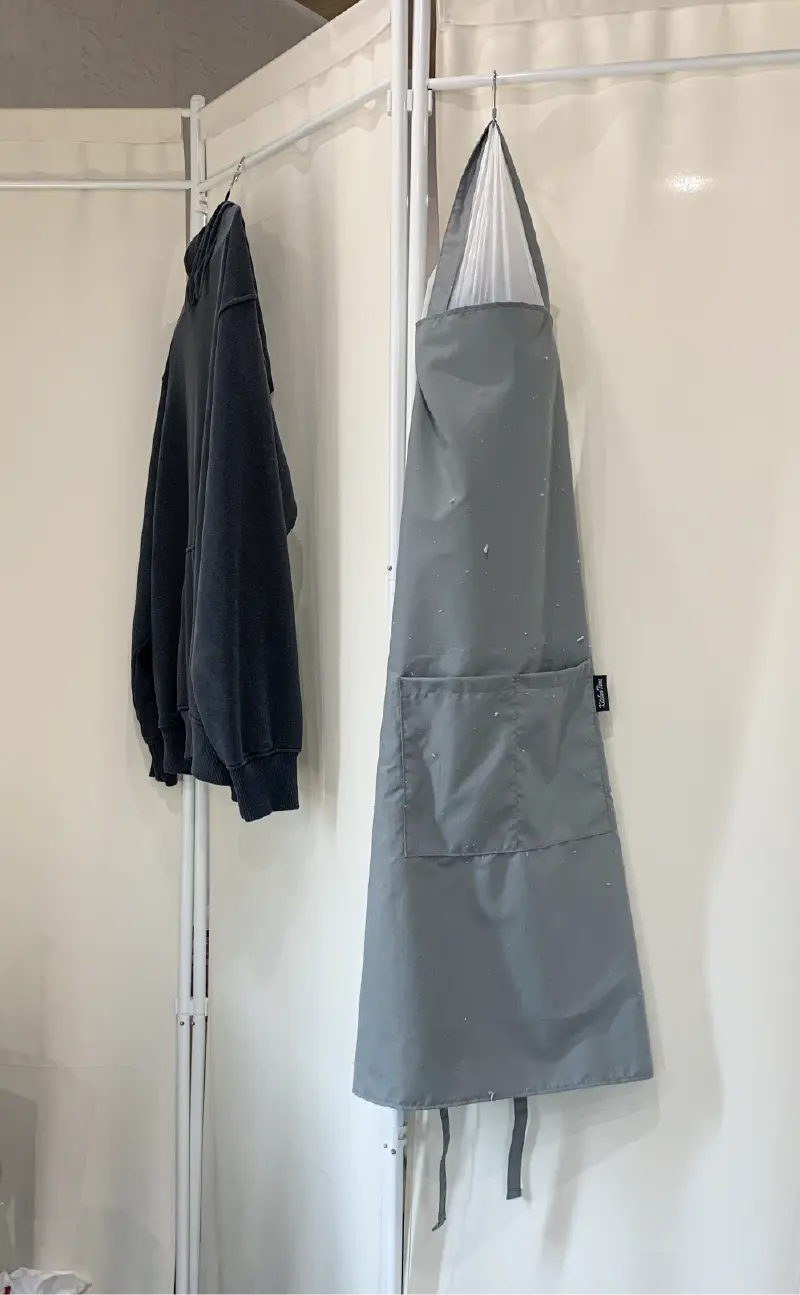 制作時のエプロン