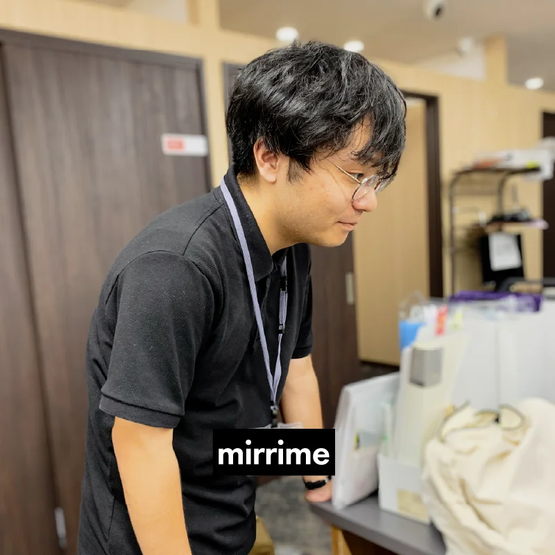 新規利用者さんに業務を案内する支援員